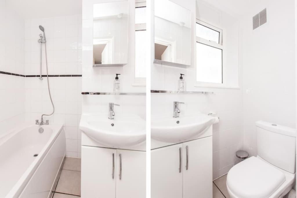 Awesome Apartment In The Heart Of Camden Town Londra Exterior foto